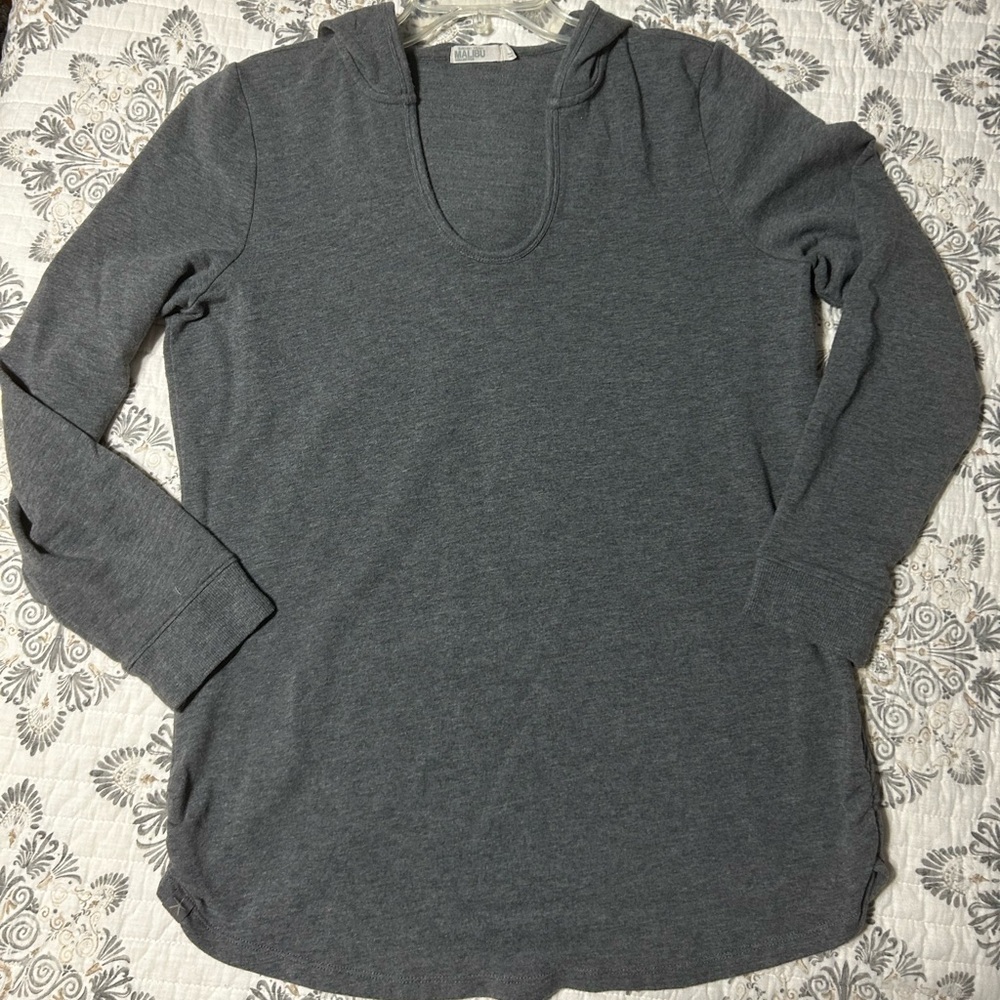 Barefoot Dreams Heather Gray Pullover Hoodie